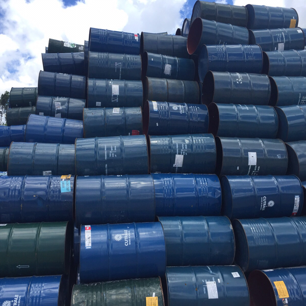 Resíduo: Tmabores de aço com tramba de 200 litros - B2Blue  - Compra e Venda de Resíduos