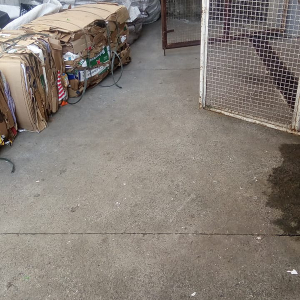 Papelão enfardado - papel/papelão - Guarulhos, SP - B2Blue - Compra e Venda de Resíduos