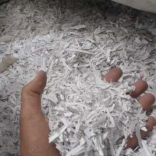 pvc semi rígido  ou  rígido. - Plástico