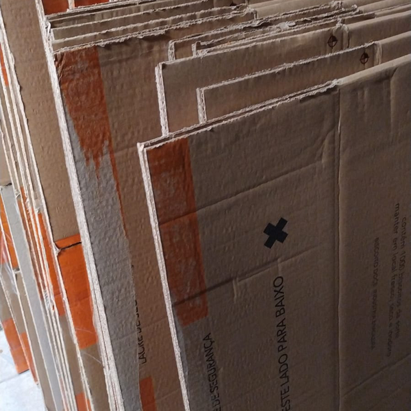 Resíduo: Caixa papelao boas pra uso - B2Blue  - Compra e Venda de Resíduos