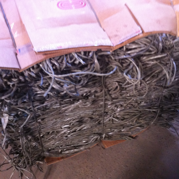 Fitilhos para amarração de fardos - plástico - Valinhos, SP - B2Blue - Compra e Venda de Resíduos