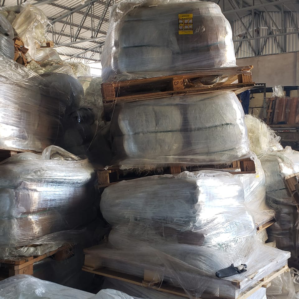 Resíduo: Fibra de vidro desfiada - B2Blue  - Compra e Venda de Resíduos