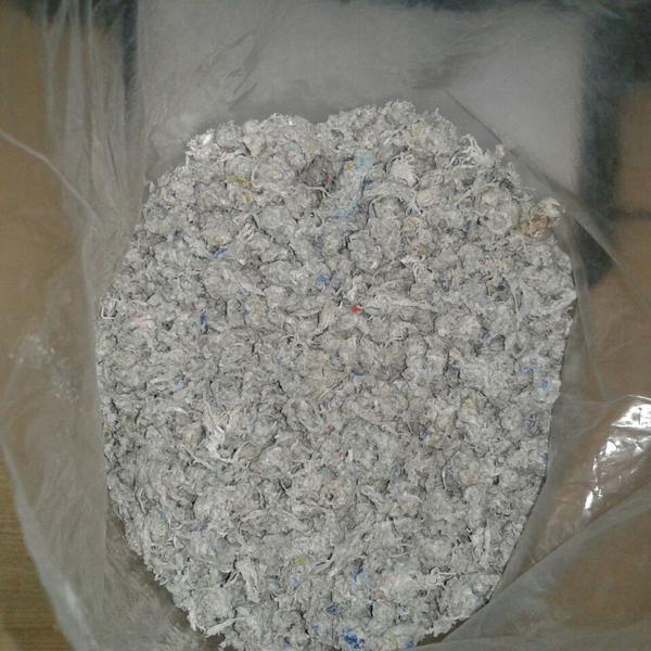 Rafia aglutinada clarinha - plástico - Itapira, SP - B2Blue - Compra e Venda de Resíduos