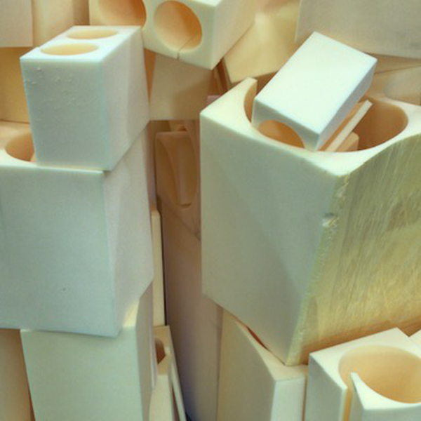 Poliéster aparas - plástico - PINDAMONHANGABA, SP - B2Blue - Compra e Venda de Resíduos