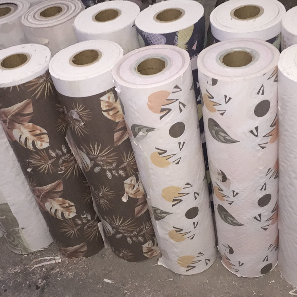 Resíduo: Bobinas de papel  estampado e branco    - B2Blue  - Compra e Venda de Resíduos