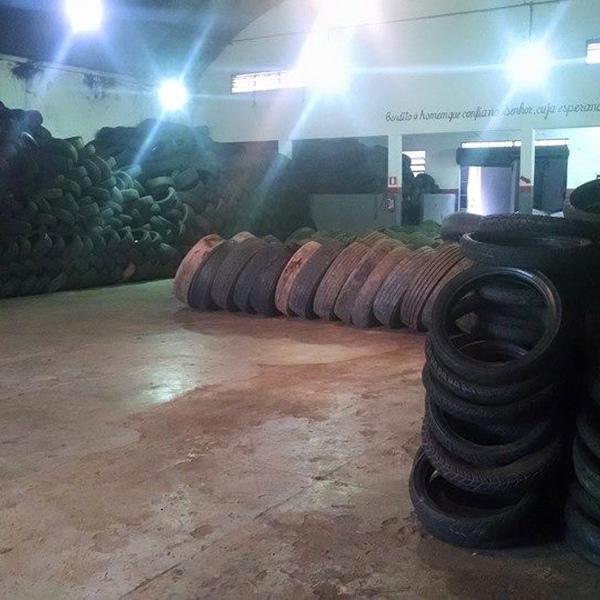 Pneus misto inservíveis - borracha - Marília, SP - B2Blue - Compra e Venda de Resíduos