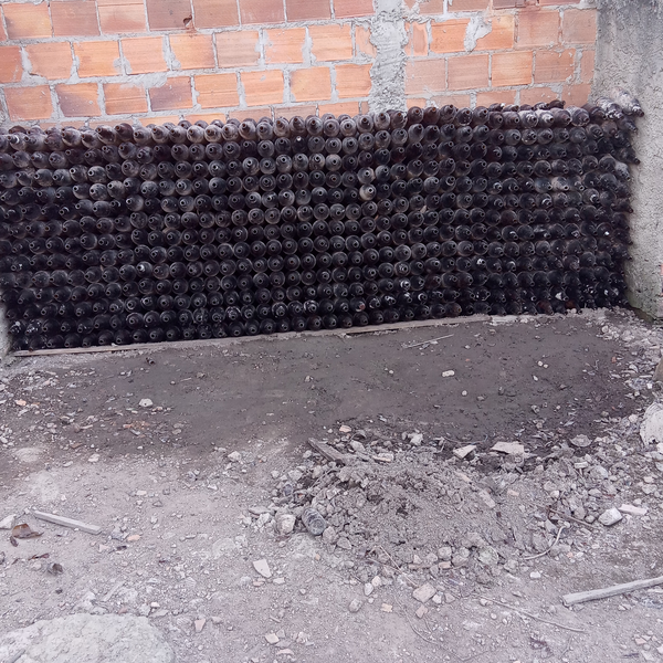 Garrafas de vidro de 1l/1,5l - outros - , AC - B2Blue - Compra e Venda de Resíduos