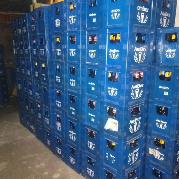 Casco de cerveja - outros - São Gonçalo, RJ - B2Blue - Compra e Venda de Resíduos