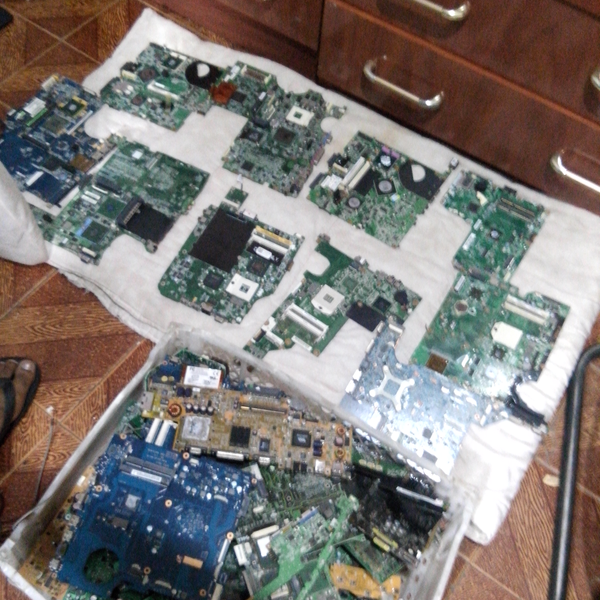  placa mãe de notebook carcaça de notebook tela de notebo... - eletroeletrônicos - São Paulo, SP - B2Blue - Compra e Venda de Resíduos