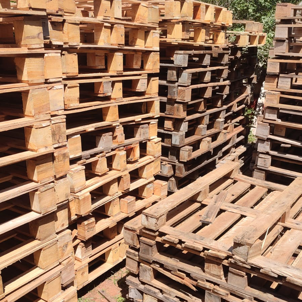 Palete - madeira - RANCHARIA, SP - B2Blue - Compra e Venda de Resíduos