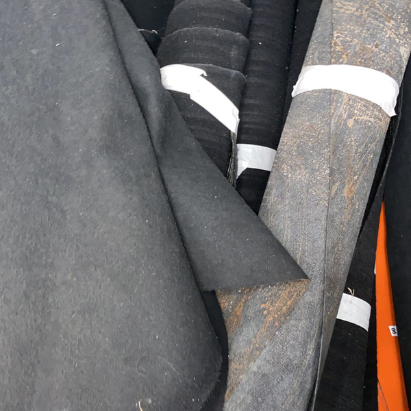 Carpete + borracha - borracha - BRASILIA, DF - B2Blue - Compra e Venda de Resíduos