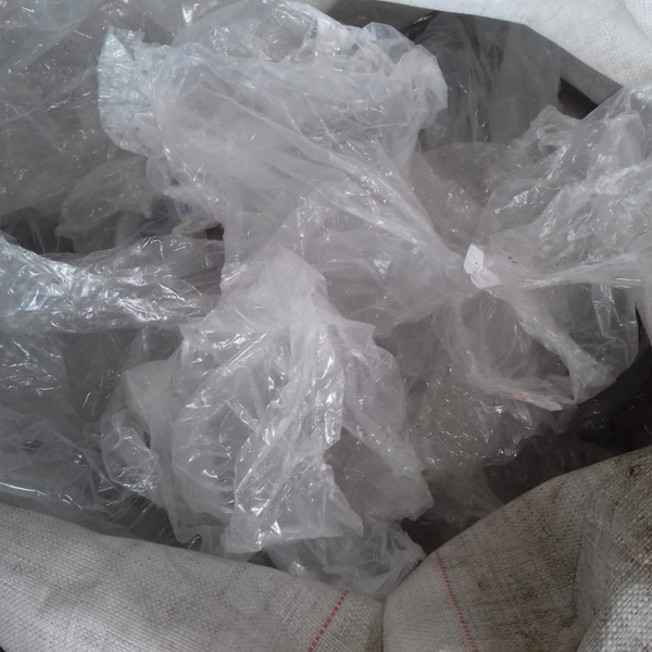 Aparas de canela com etiqueta - plástico - SAO PAULO, SP - B2Blue - Compra e Venda de Resíduos