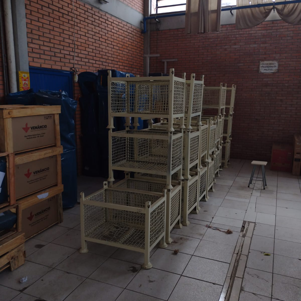 Resíduo: Caixa metalica - B2Blue  - Compra e Venda de Resíduos