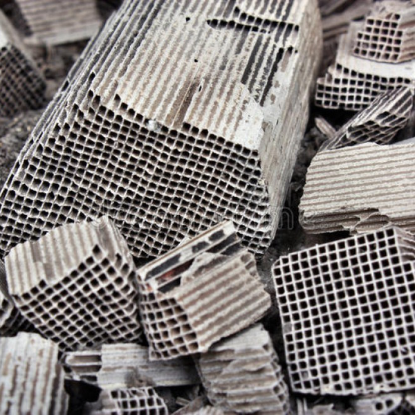 Pó de catalisador  - outros - SAO SEBASTIAO, SP - B2Blue - Compra e Venda de Resíduos