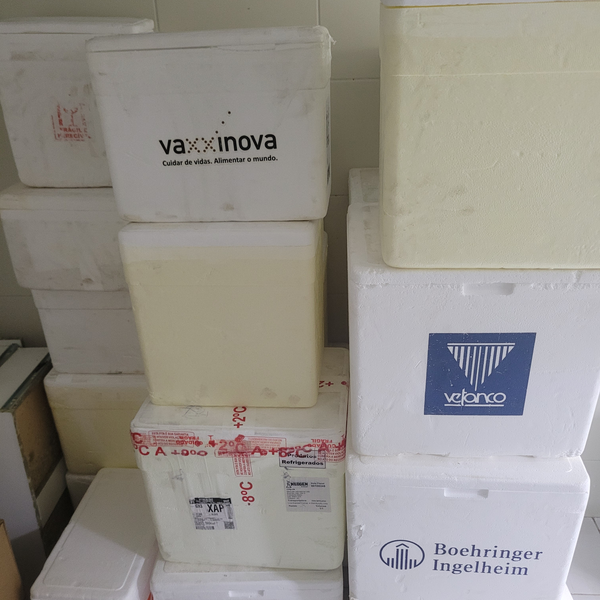 Resíduo: Isopor caixa - outros - B2Blue  - Compra e Venda de Resíduos