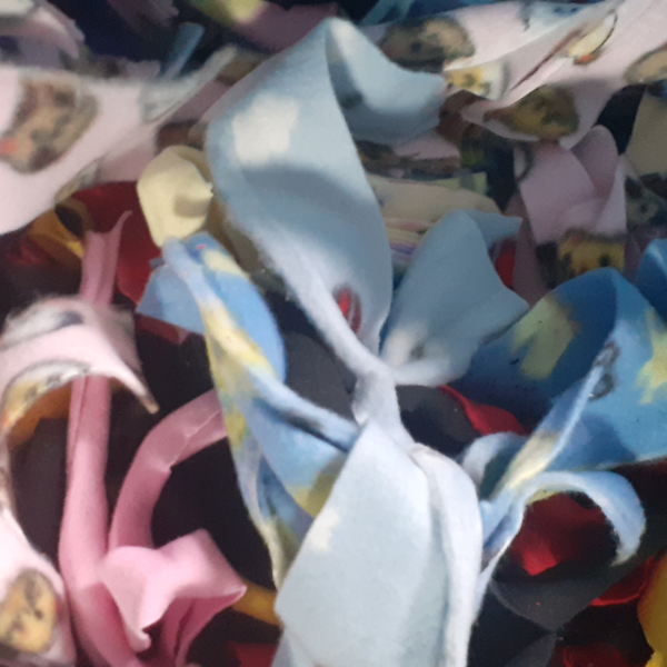 Soft-moleton-malha no geral-jeans etc - tecido - CURITIBA, PR - B2Blue - Compra e Venda de Resíduos