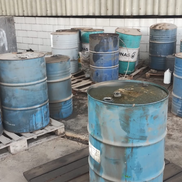 Resíduo: Óleo contaminado - B2Blue  - Compra e Venda de Resíduos