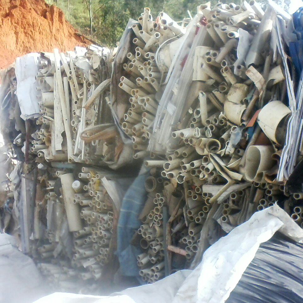 PVC de cano - Plástico